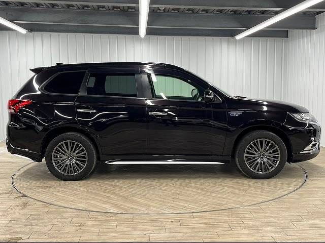 Mitsubishi OUTLANDER PHEV 2020-01 180655-13