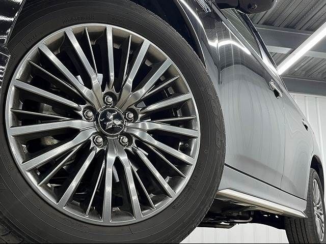 Mitsubishi OUTLANDER PHEV 2020-01 180655-18