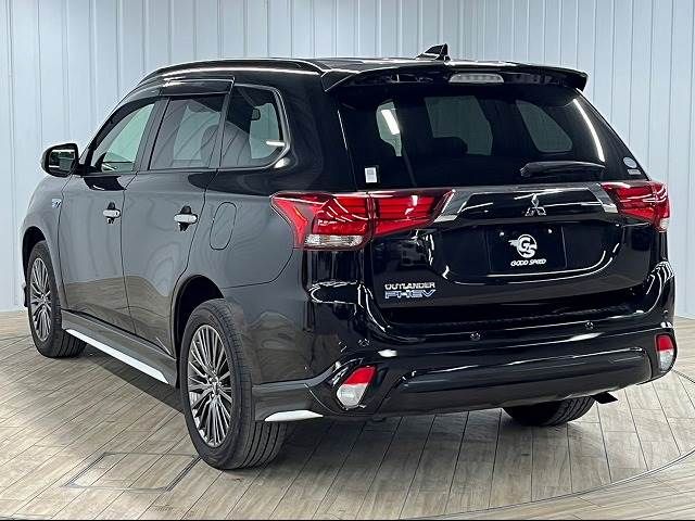 Mitsubishi OUTLANDER PHEV 2020-01 180655-16