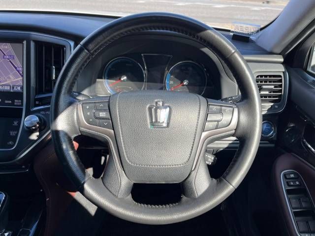 Toyota CROWN SEDAN 2014-01 190618-12