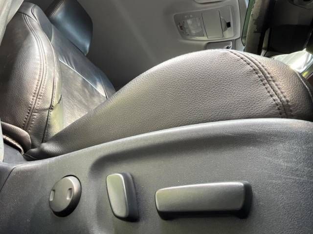 Toyota CROWN SEDAN 2014-01 190618-7