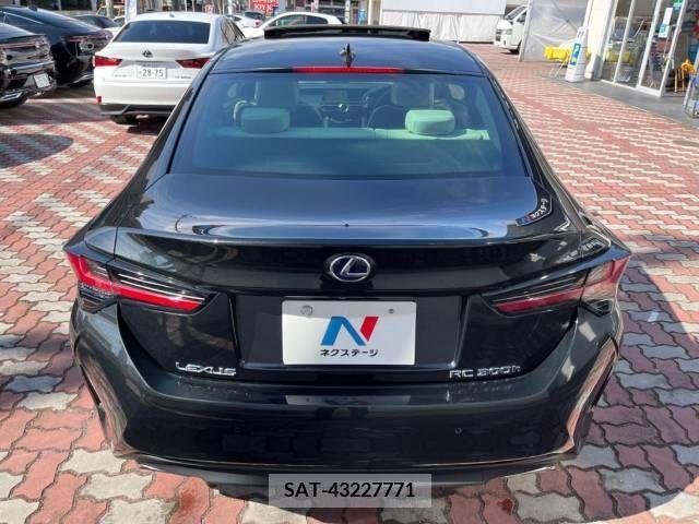 Lexus RC 2019-08 224117-15