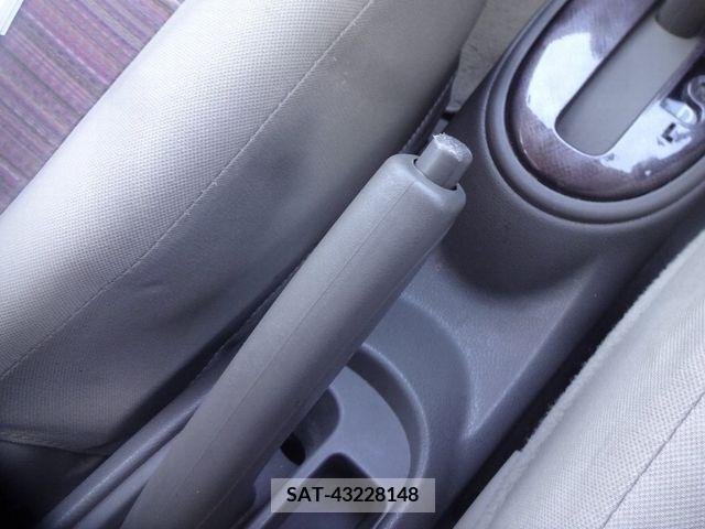 Nissan MARCH 2010-12 207899-19