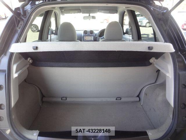 Nissan MARCH 2010-12 207899-10