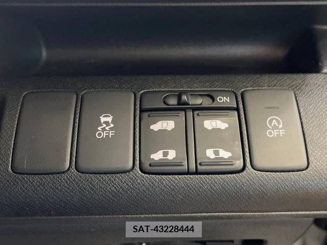 Honda e 2013-07 385240-6