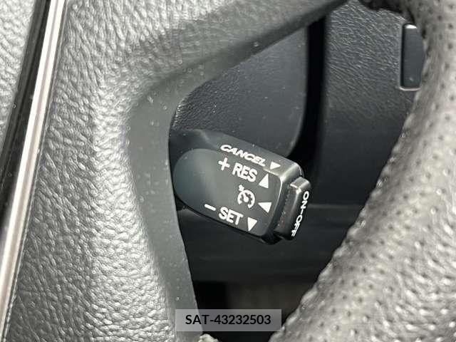 Toyota VELLFIRE 2017-08 325342-17