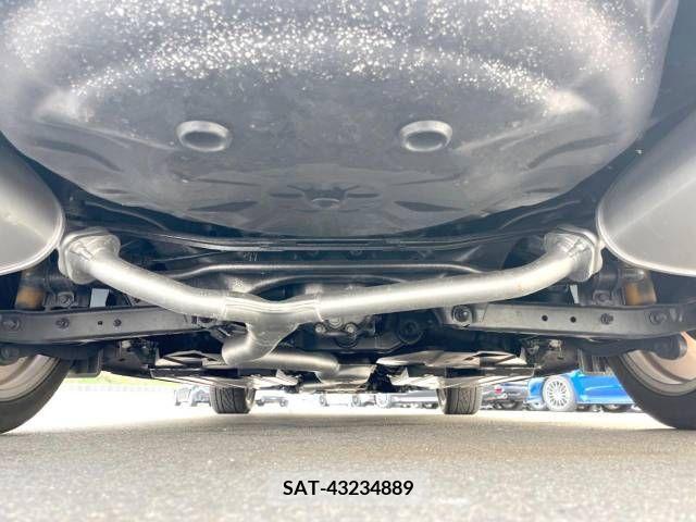 Subaru WRX S4 2017-02 290237-19