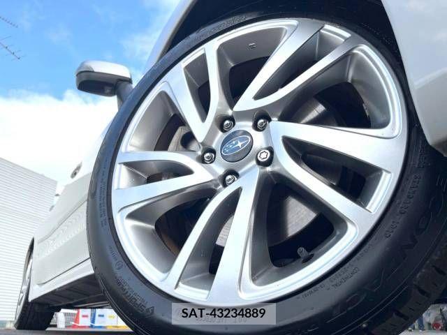 Subaru WRX S4 2017-02 290237-13