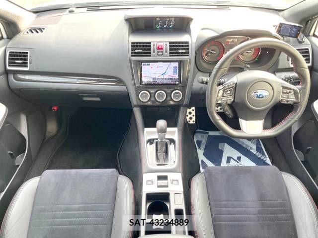 Subaru WRX S4 2017-02 290237-1