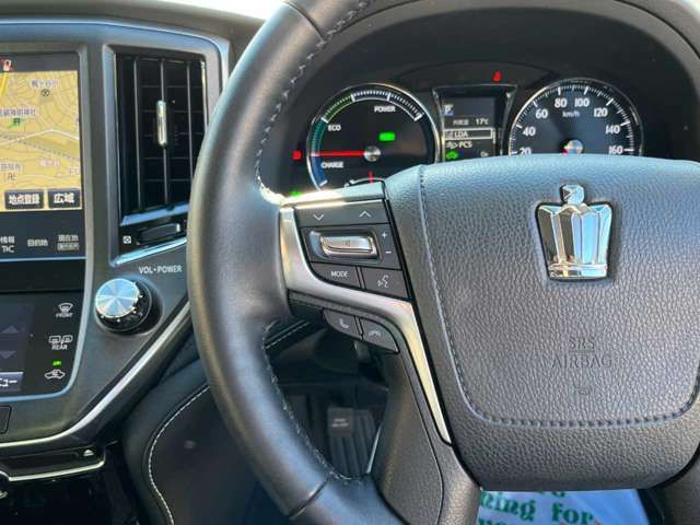 Toyota CROWN SEDAN 2017-11 193627-16