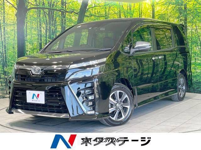 Toyota VOXY 2019-03 370459-0