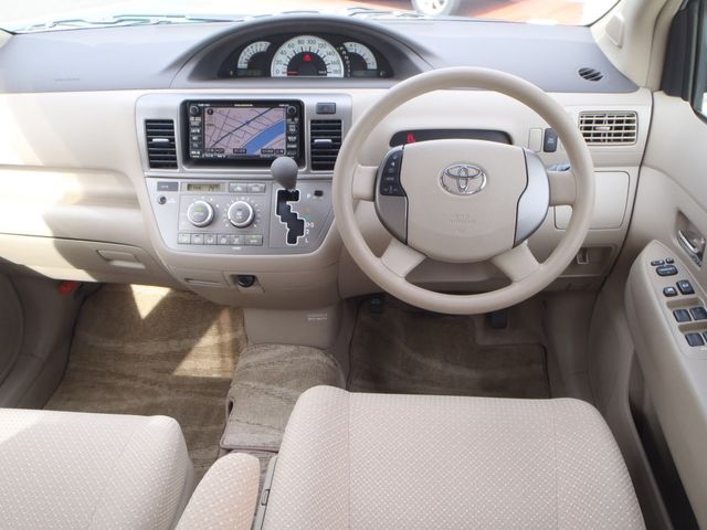 Toyota RAUM 2008-08 10040-1