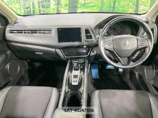 Honda VEZEL 2019-02 383602-1