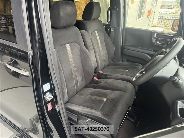Honda N BOX CUSTOM 2018-01 279936-12