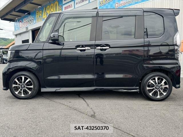 Honda N BOX CUSTOM 2018-01 279936-18