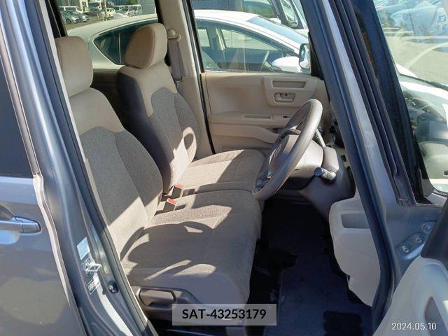 Honda N BOX 2019-05 278418-5