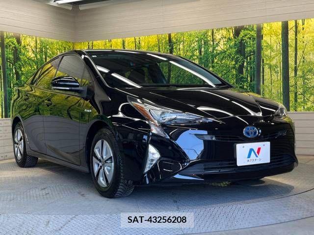 Toyota PRIUS 2016-08 241263-16
