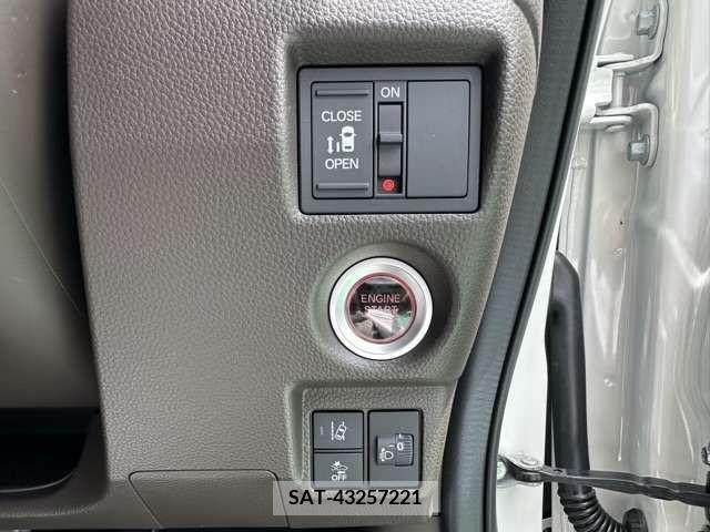 Honda N BOX 2023-09 340319-16