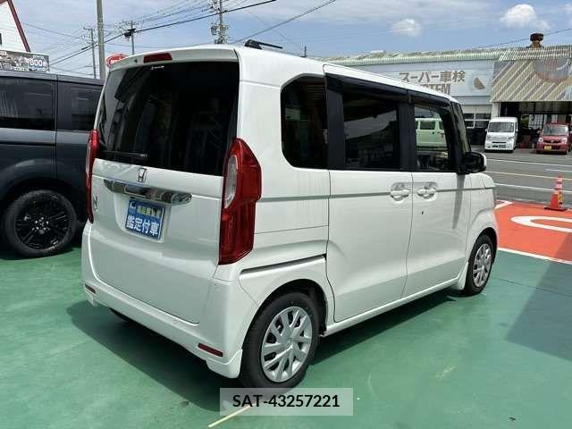 Honda N BOX 2023-09 340319-12