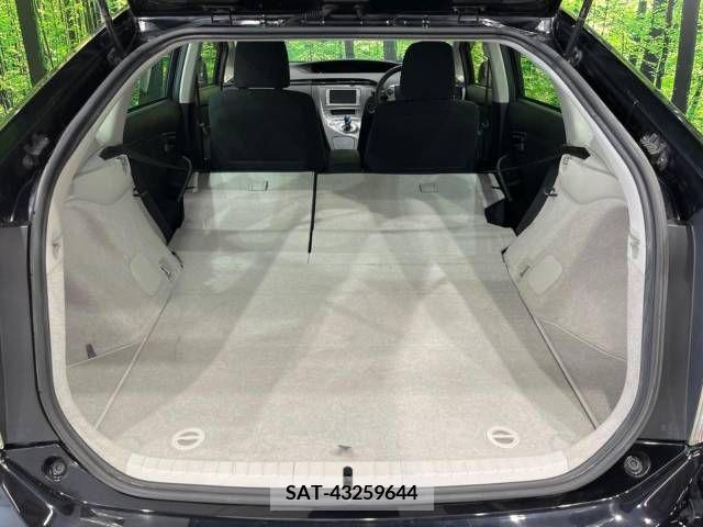 Toyota PRIUS 2014-01 346892-10