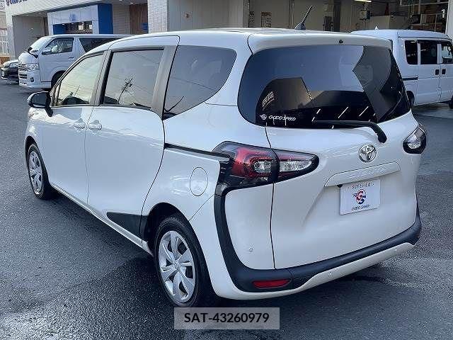 Toyota SIENTA 2019-12 206413-14