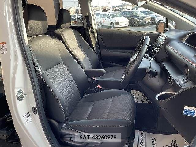 Toyota SIENTA 2019-12 206413-8