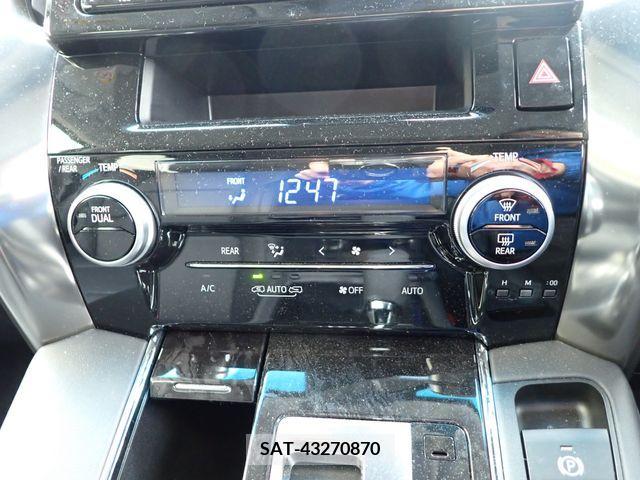 Toyota VELLFIRE 2019-08 228675-13