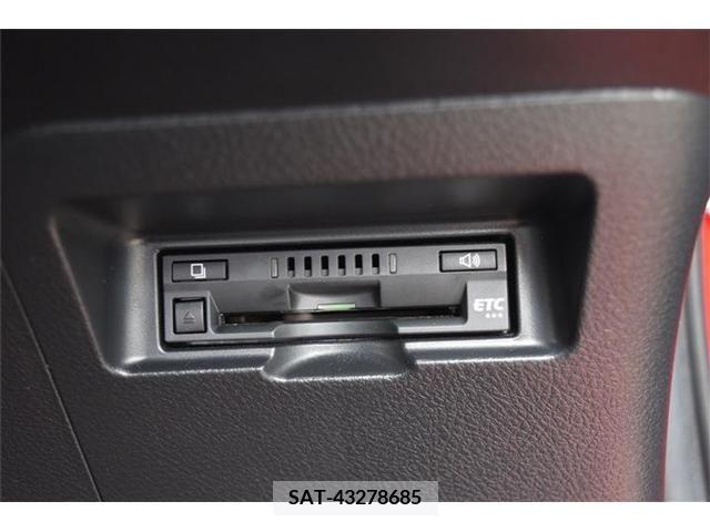 Toyota VITZ 2017-10 346015-2