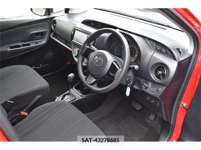 Toyota VITZ 2017-10 346015-1