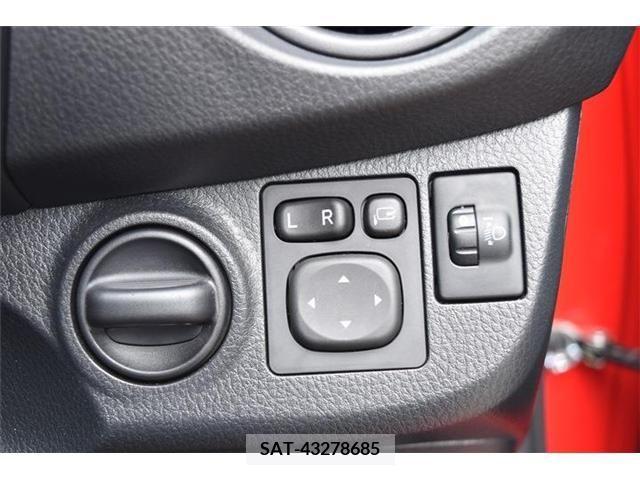 Toyota VITZ 2017-10 346015-15