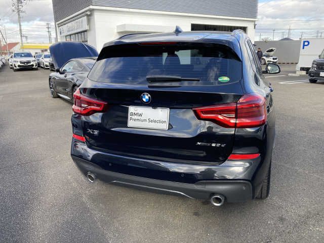 Bmw X3 2021-06 196128-2