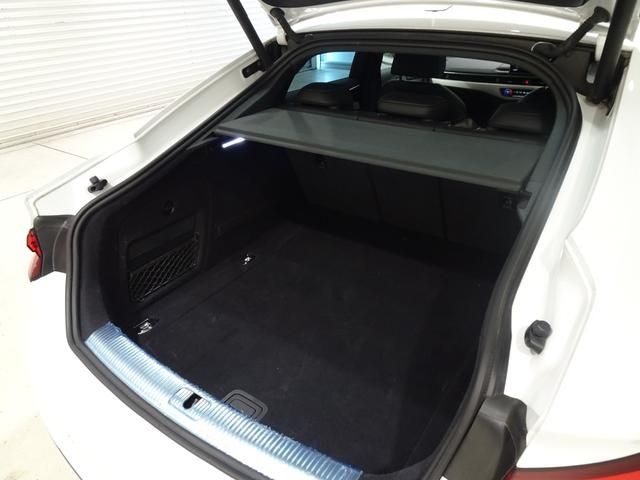 Audi A5 2019-09 9873-15