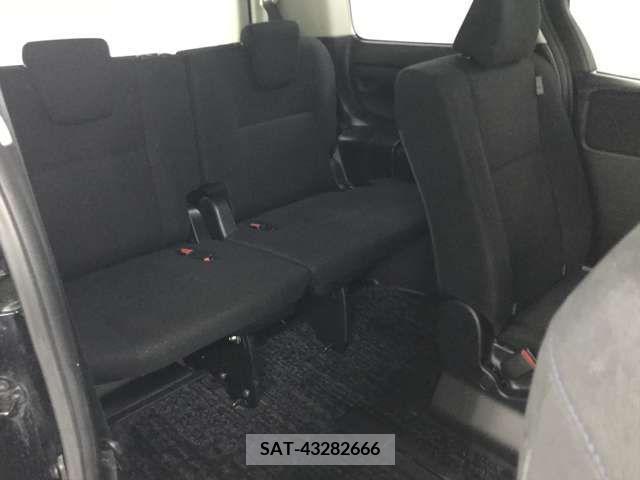 Toyota NOAH 2015-07 279527-15
