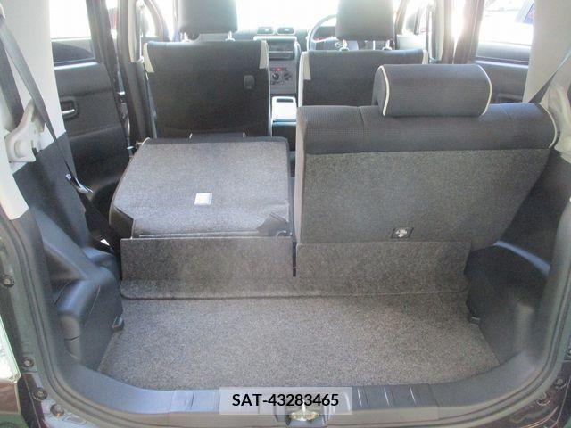 Daihatsu MOVE CONTE 2015-07 222822-23