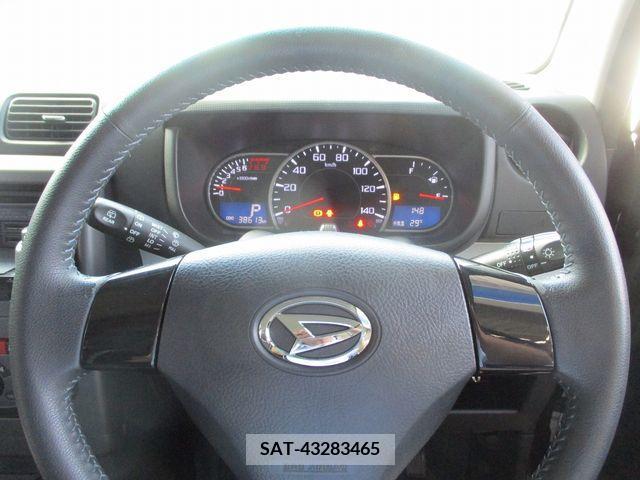 Daihatsu MOVE CONTE 2015-07 222822-11
