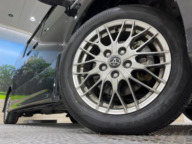 Toyota NOAH HYBRID 2017-11 26811-16