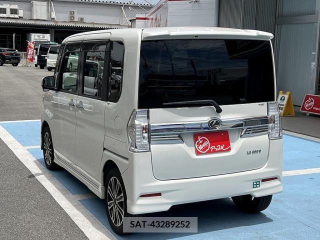 Daihatsu TANTO CUSTOM 2015-06 325302-6