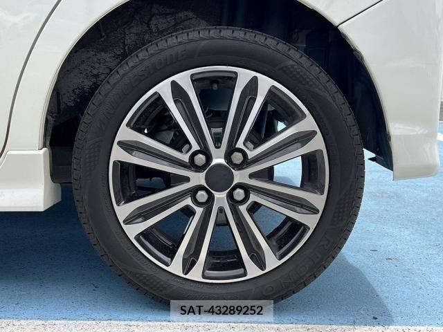 Daihatsu TANTO CUSTOM 2015-06 325302-14