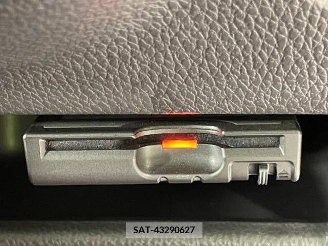 Nissan ROOX 2017-09 323853-6