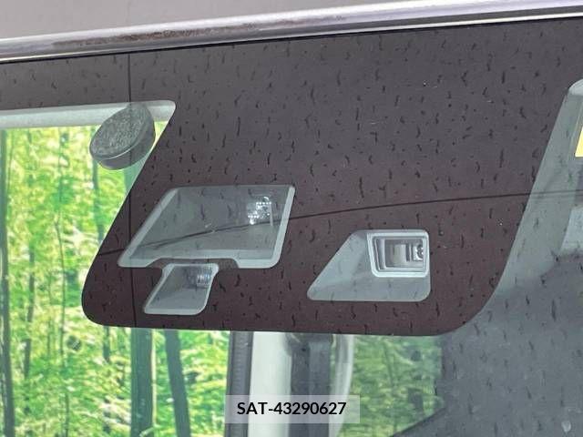 Nissan ROOX 2017-09 323853-4