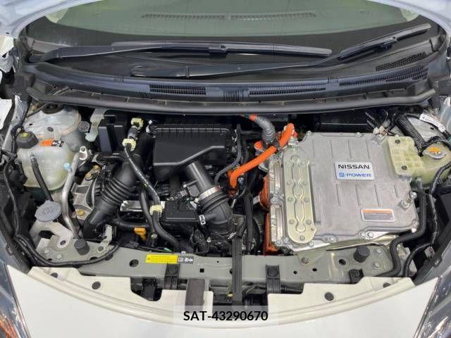 Nissan NOTE 2019-07 305510-18
