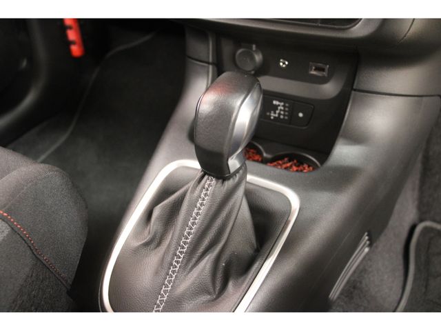Citroen C3 2018-11 21037-4