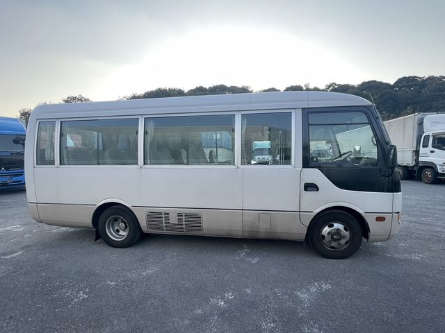 Mitsubishi ROSA 2002-09 184383-5