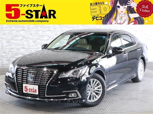 Toyota CROWN SEDAN 2017-08 3840-0
