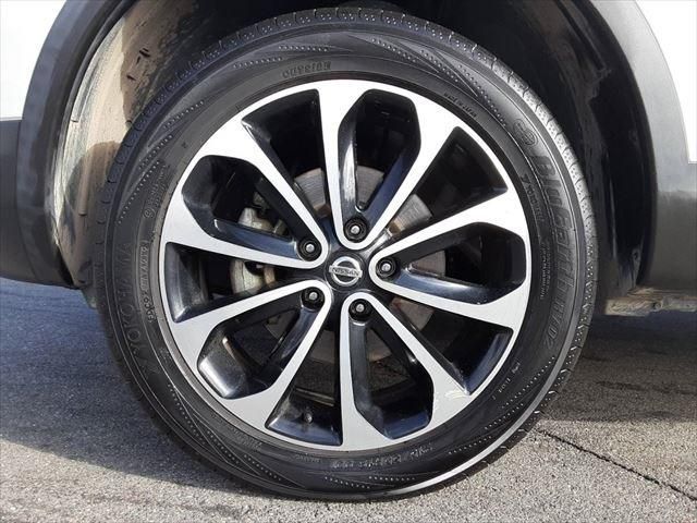 Nissan DUALIS 2012-05 26831-17