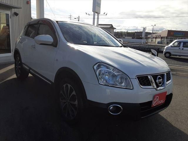 Nissan DUALIS 2012-05 26831-2