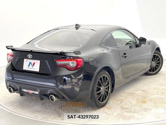 Toyota 86 2016-11 321183-17