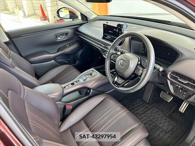 Honda ZR-V 2023-06 371618-14