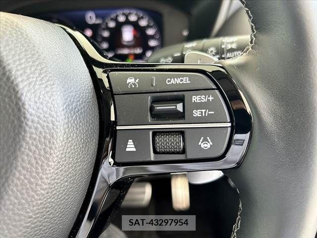 Honda ZR-V 2023-06 371618-21
