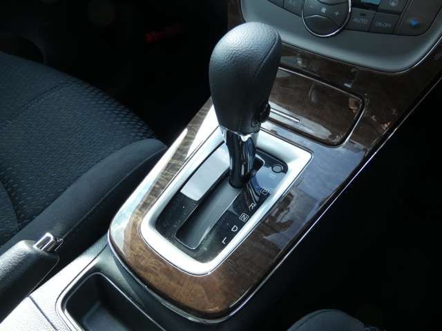 Nissan Sylphy 2018-01 28118-3